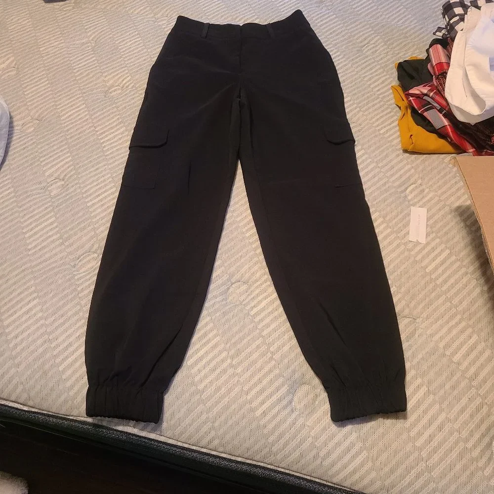 Pants - Picture 2 of 4